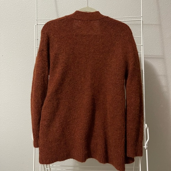 Madewell Allston Double-Button Cardigan Sweater - XS - Heather Cranberry - Picture 5 of 8